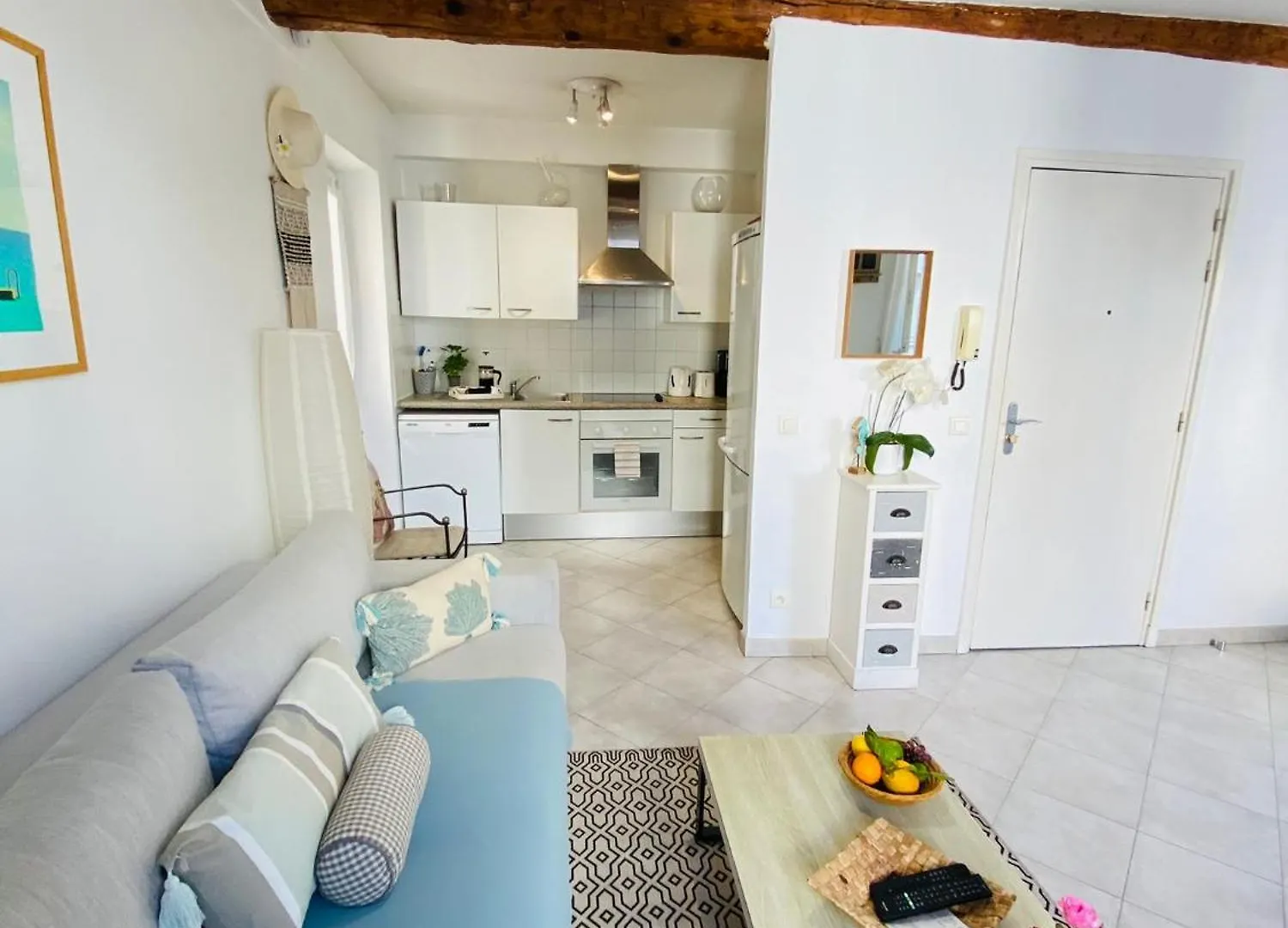Pimms Apartment Antibes 0*,