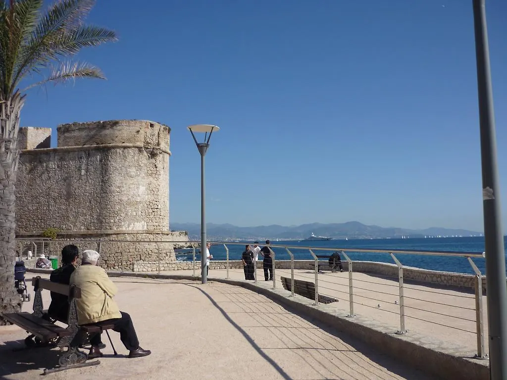 Pimms Apartment Antibes